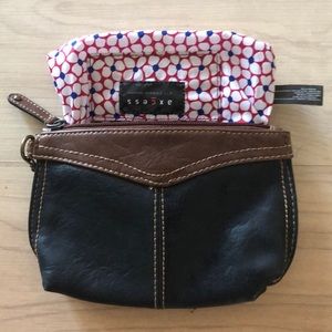 Axcess Wristlet